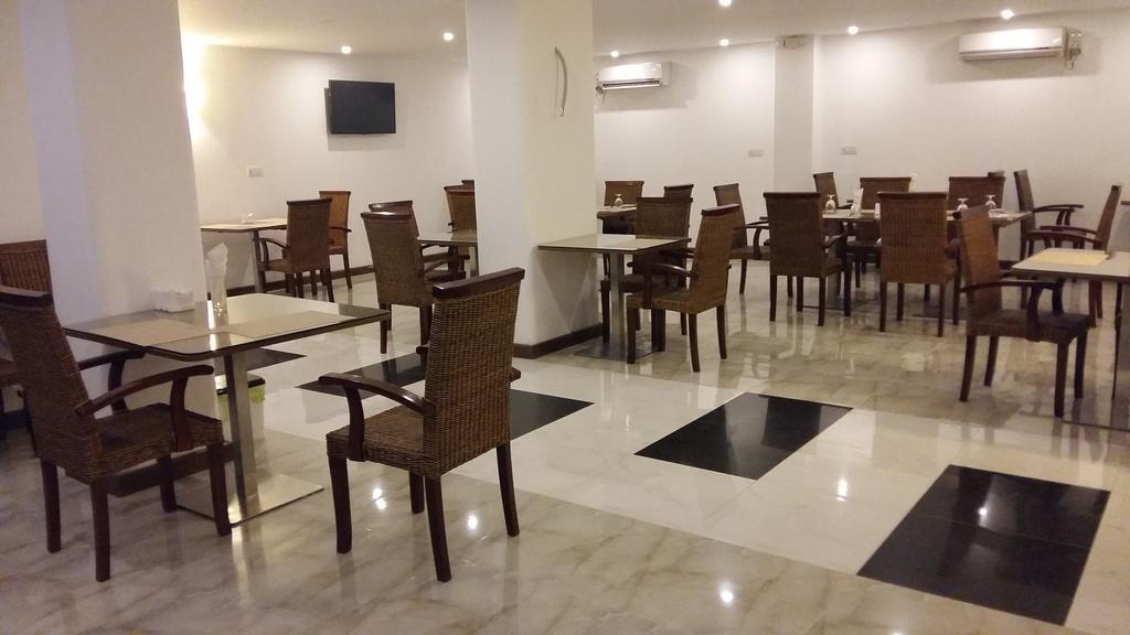 The Rgn City Lodge Yangon Extérieur photo