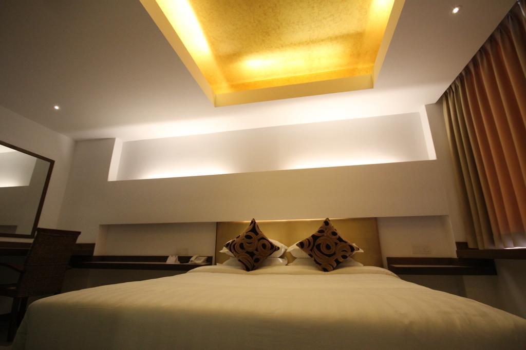 The Rgn City Lodge Yangon Extérieur photo