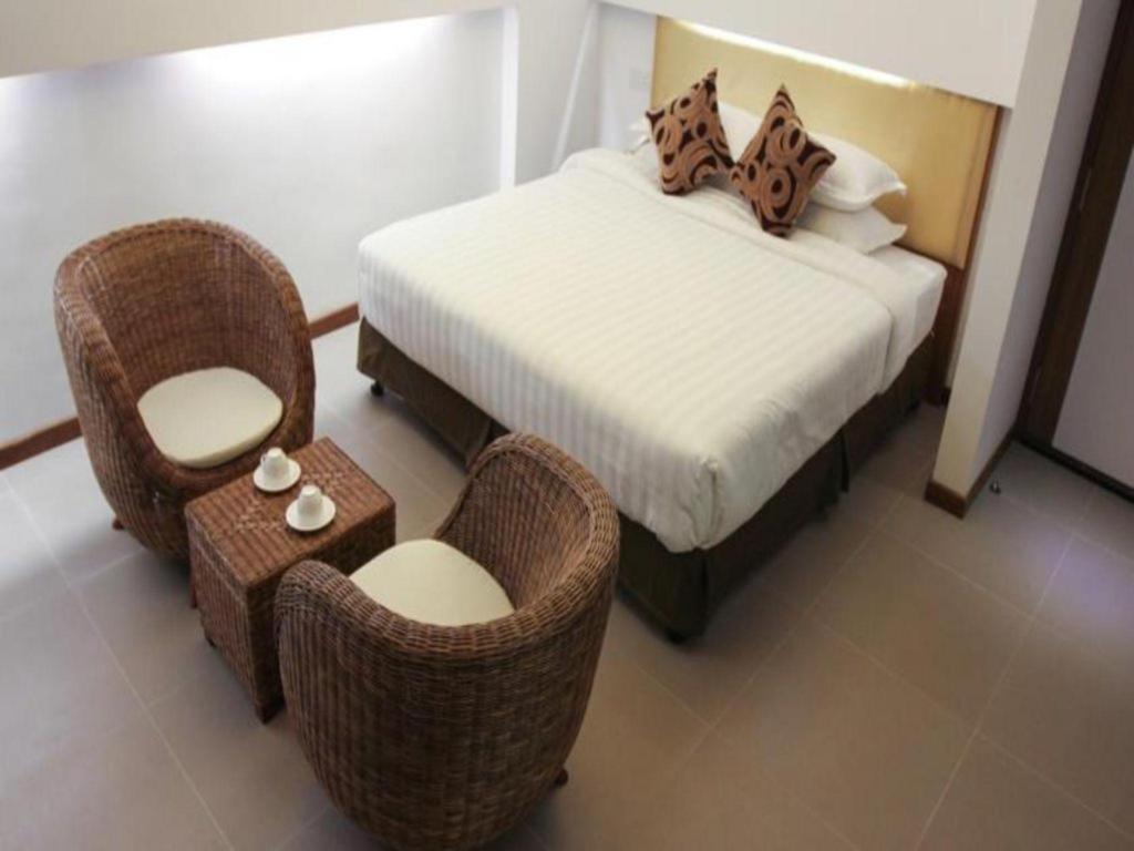 The Rgn City Lodge Yangon Extérieur photo