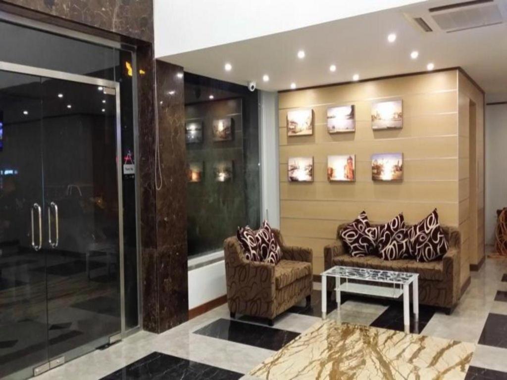 The Rgn City Lodge Yangon Extérieur photo