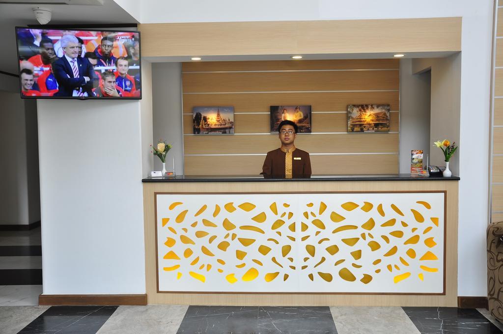 The Rgn City Lodge Yangon Extérieur photo