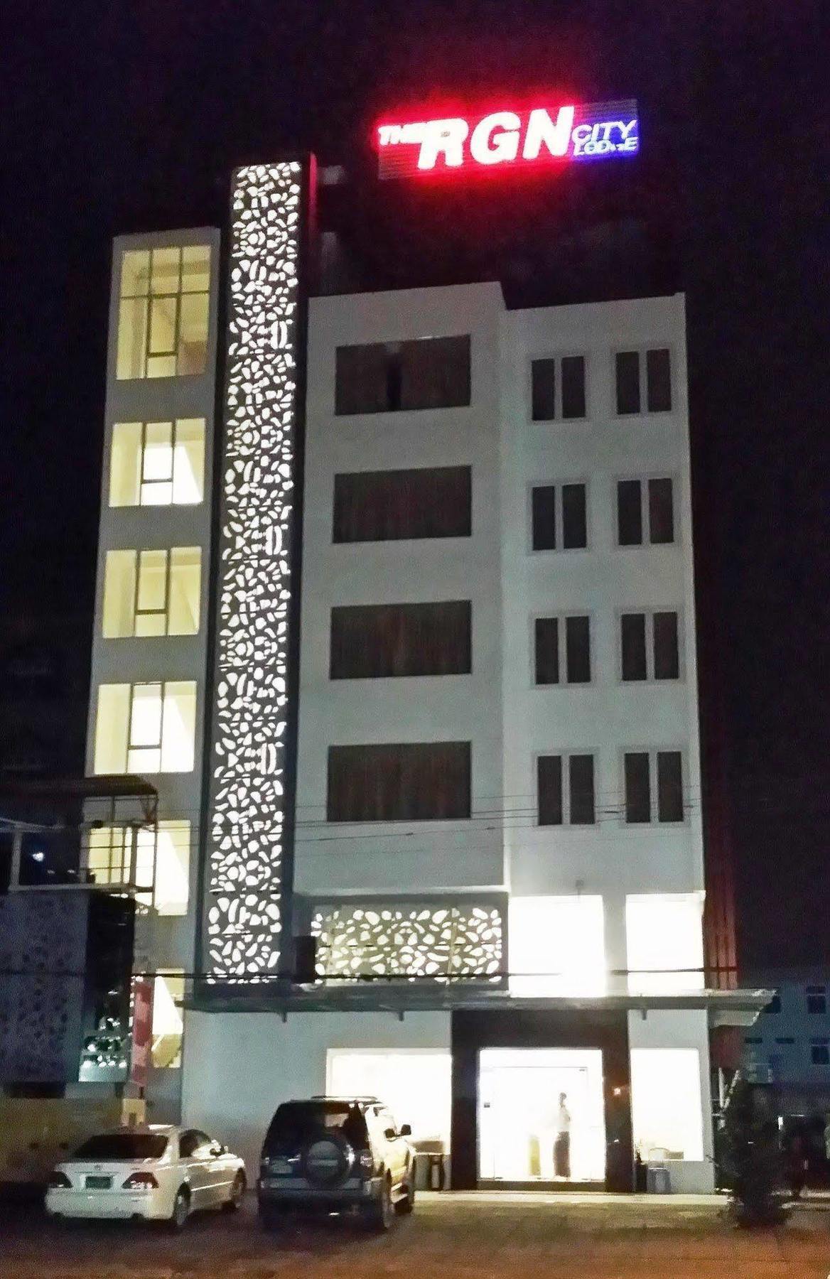 The Rgn City Lodge Yangon Extérieur photo