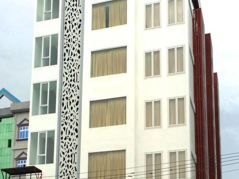 The Rgn City Lodge Yangon Extérieur photo